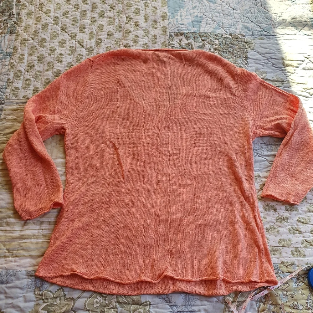 EUC 100% linen Eileen Fisher sweater - Picture 4 of 5